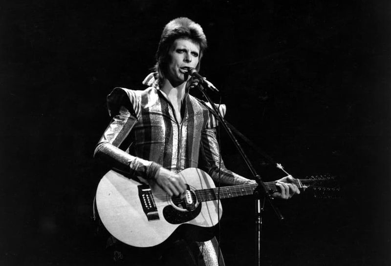 David Bowie – Rock 'n' Roll Suicide (Ziggy Stardust, 1972)