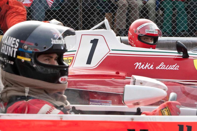 James Hunt vs. Niki Lauda in Rush (2013)