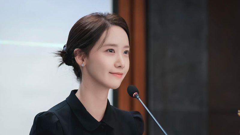 Yoona (Girls' Generation)