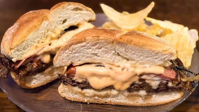 McNally's Tavern (Philadelphia, Chestnut Hill)