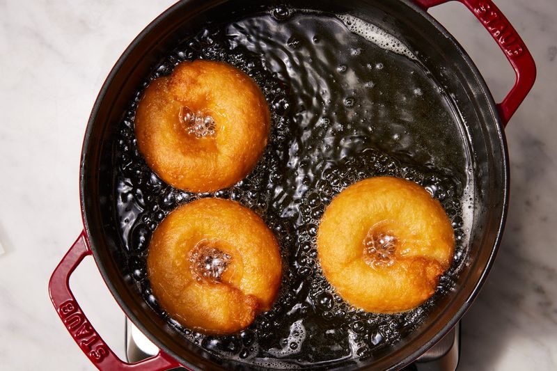 Reusing Cooking Oil Until It Turned Black
