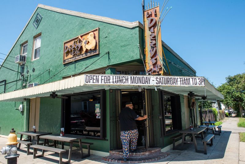 Lil' Dizzy's Cafe