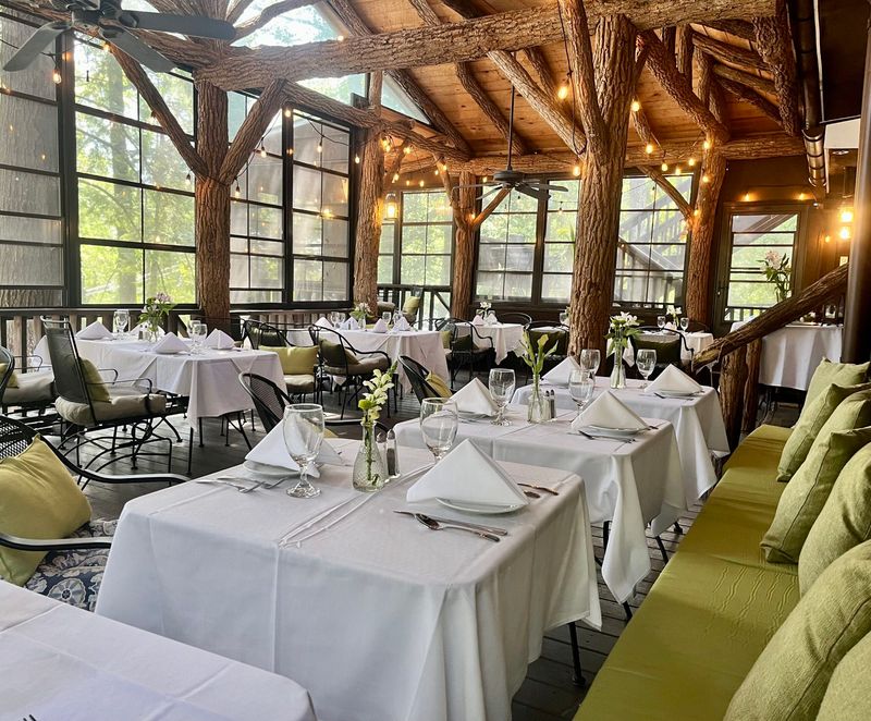 Lake Rabun Hotel and Restaurant (Lakemont)