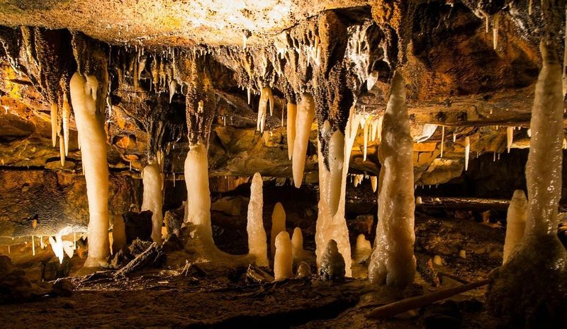 Ohio Caverns