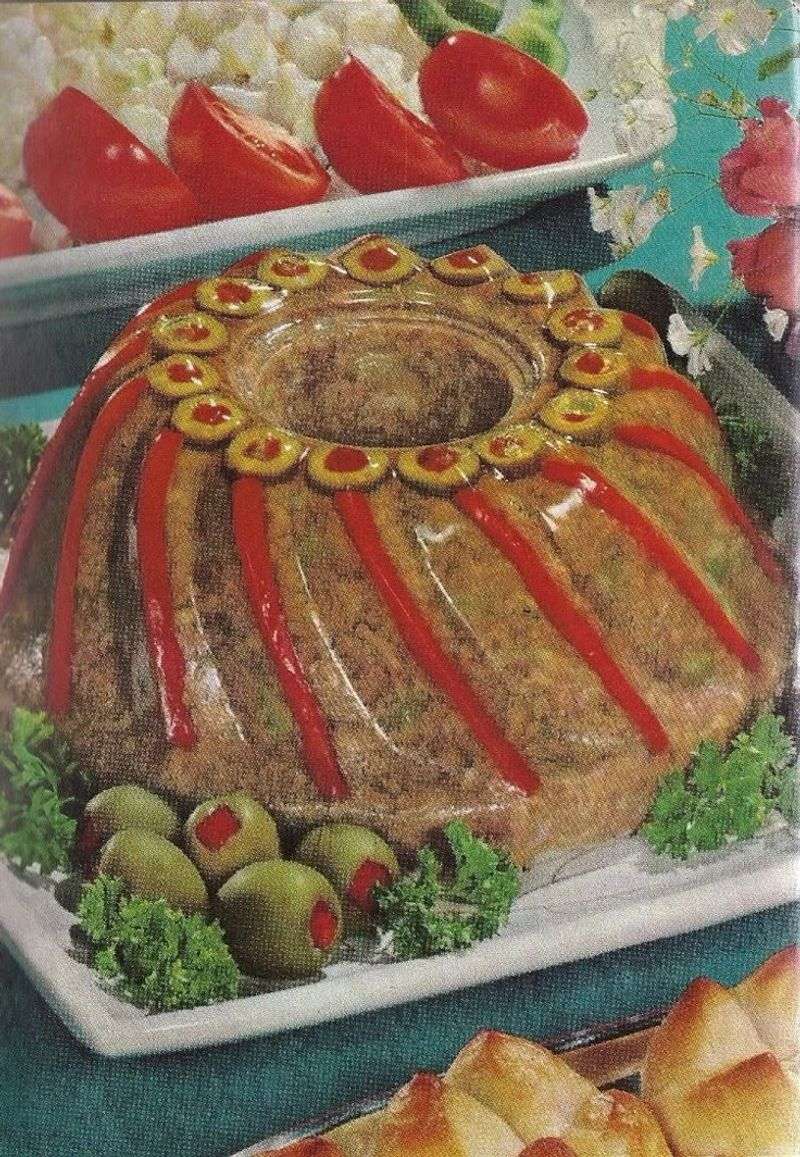 Gelatin Turkey Loaf