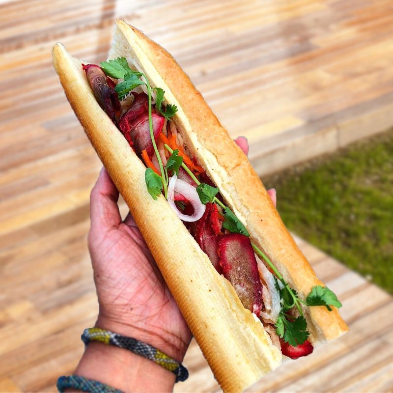 Lee's Sandwiches