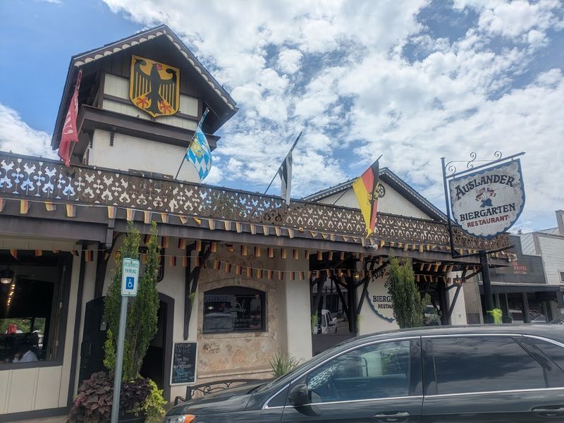 Auslander Biergarten Restaurant, Fredericksburg