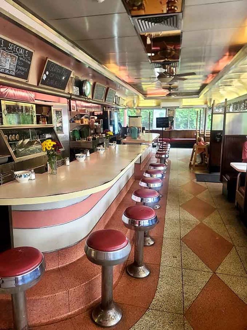 The Corner Diner at Lunchtime