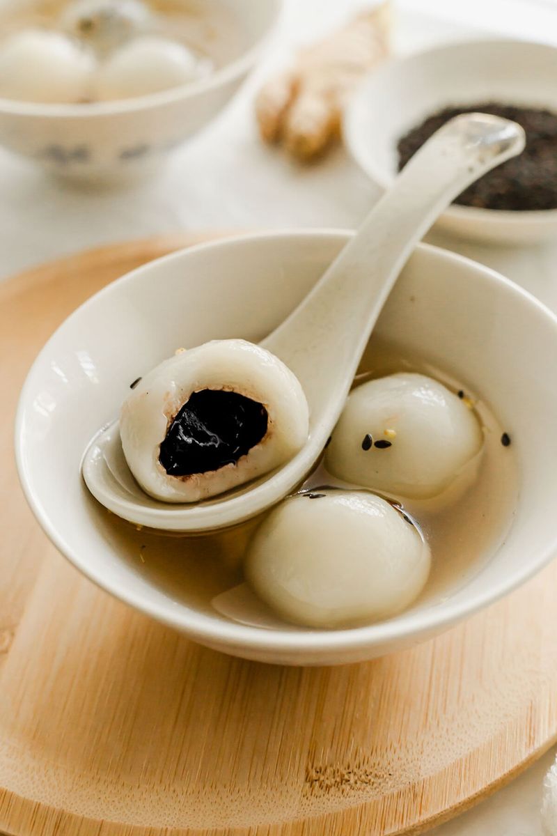 Tang Yuan (Sweet Rice Balls)