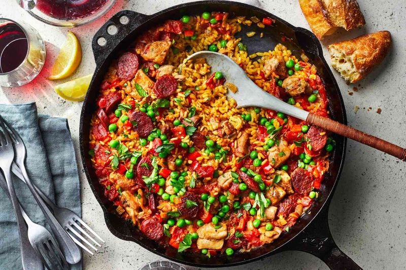 One-Pot Chicken With Rice, Chorizo and Tomatoes
