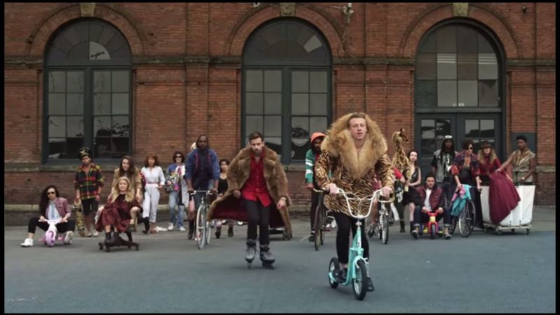 Thrift Shop by Macklemore and Ryan Lewis featuring Wanz
