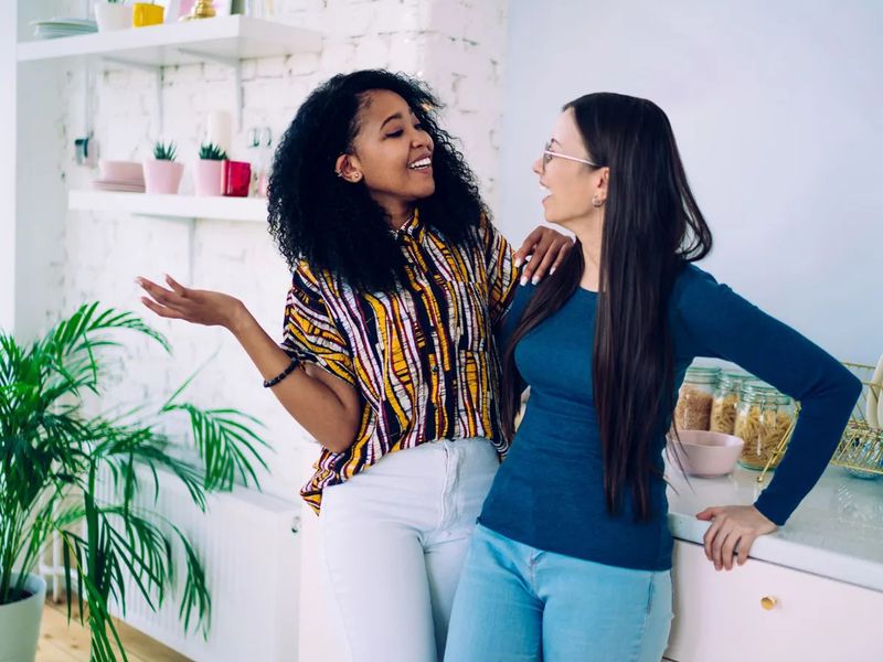 Making Small Talk with Total Strangers