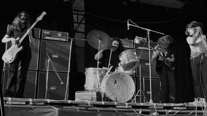 Iron Man - Black Sabbath (1972)