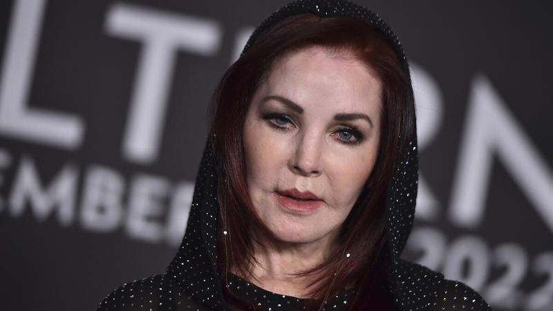 Priscilla Presley