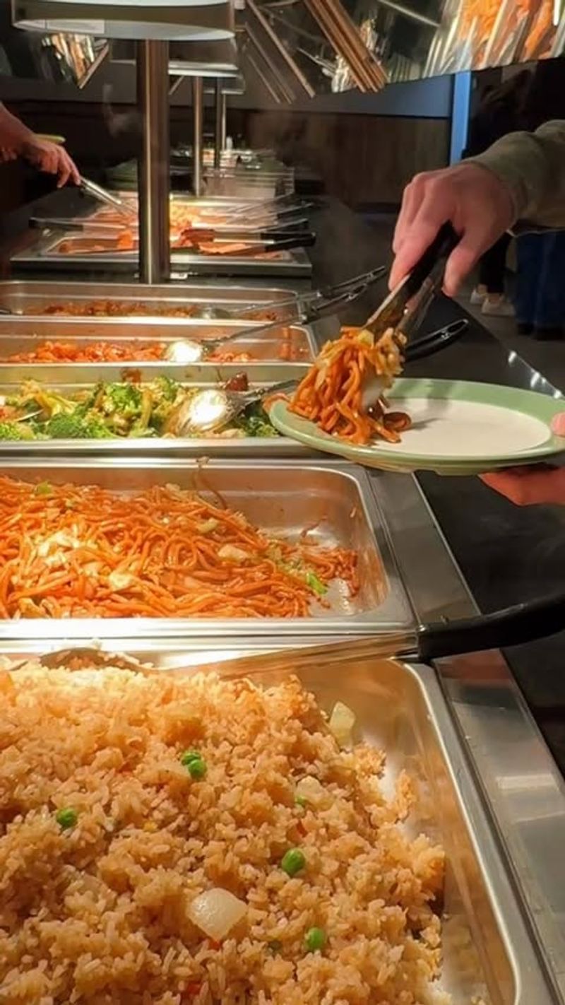 Lin's Grand Buffet