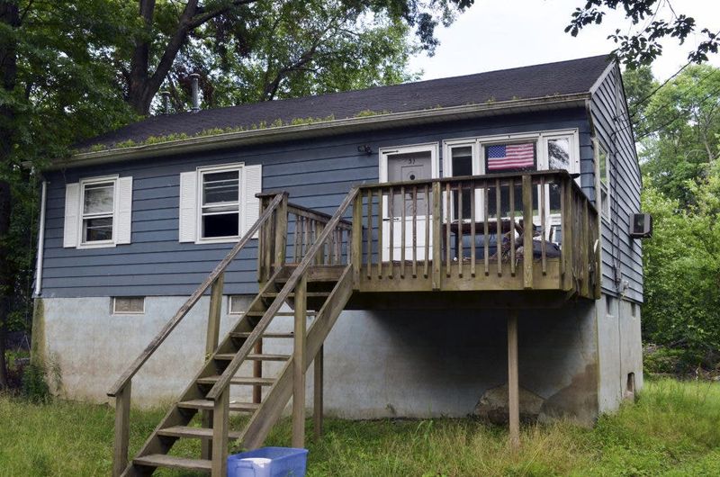 Letting Your Home Look Abandoned