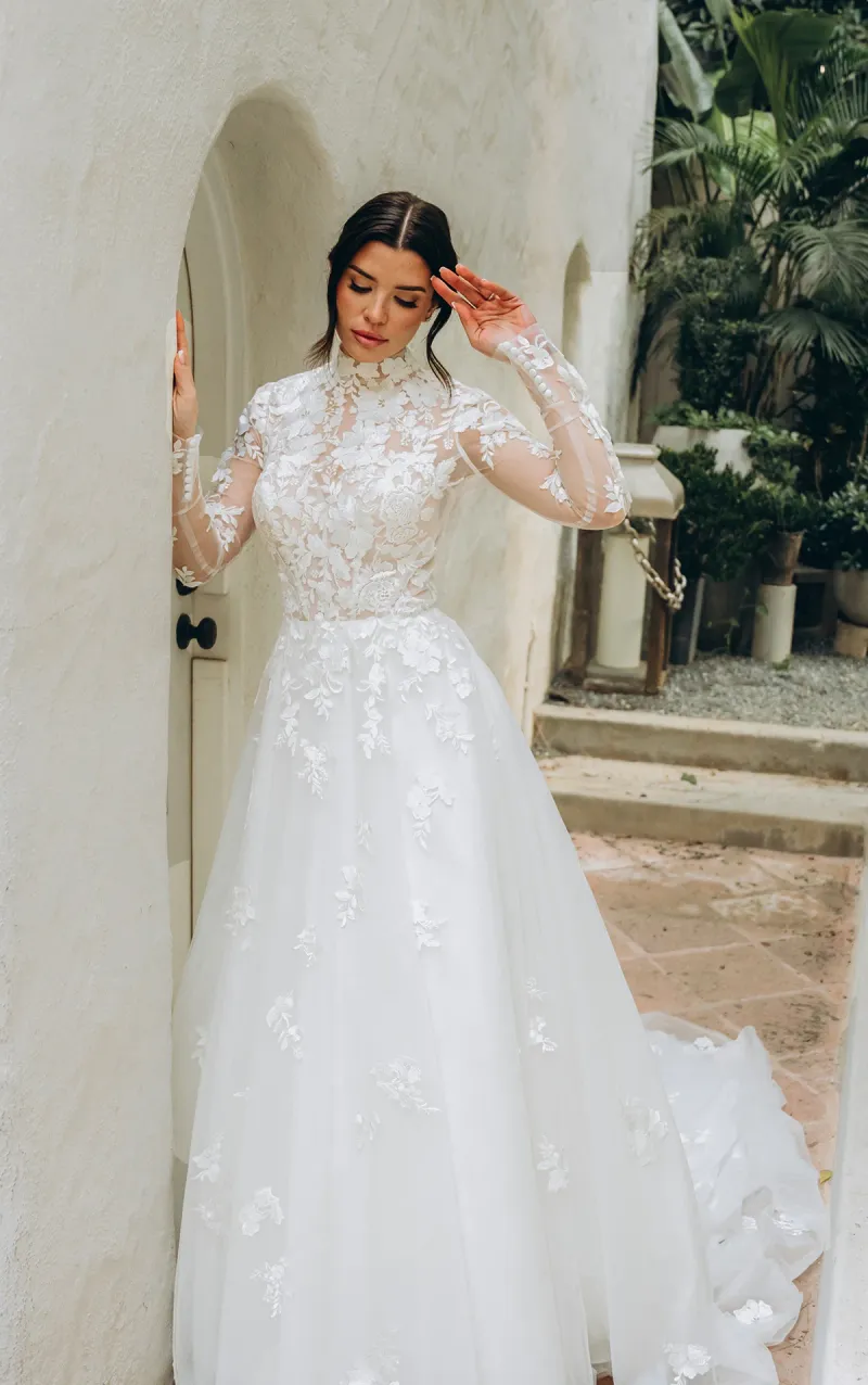 The White Wedding Dress Continues to Reign Supreme
