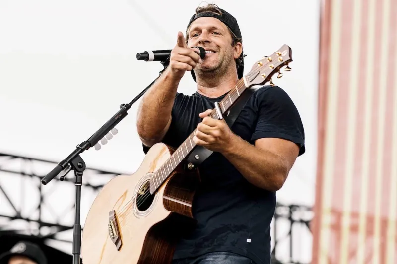 Like My Dog - Billy Currington