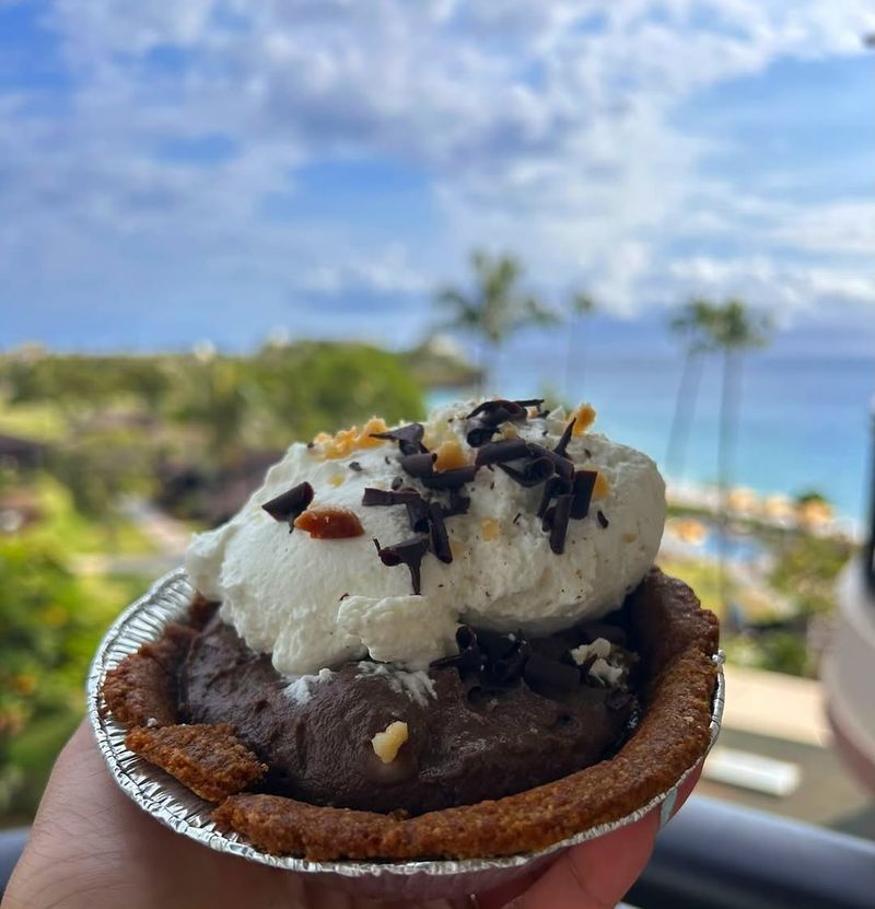 Leoda's Kitchen and Pie Shop - Lahaina, Hawaii