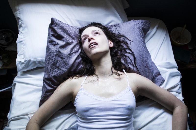Starry Eyes (2014)