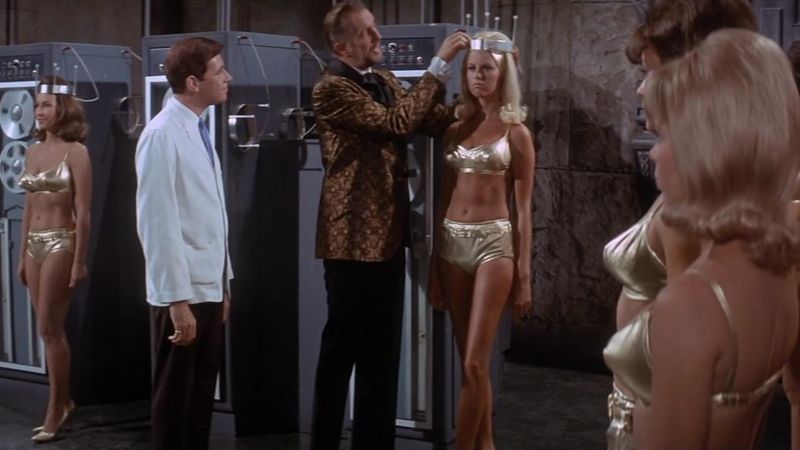 Dr. Goldfoot and the Bikini Machine (1965)