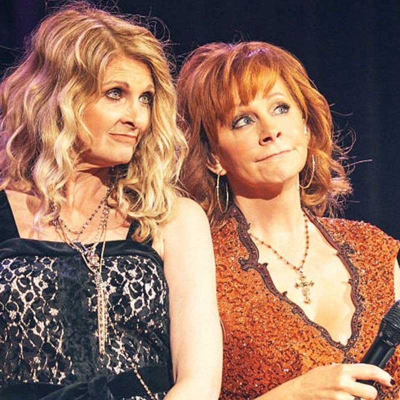 Reba McEntire and Linda Davis - Does He Love You