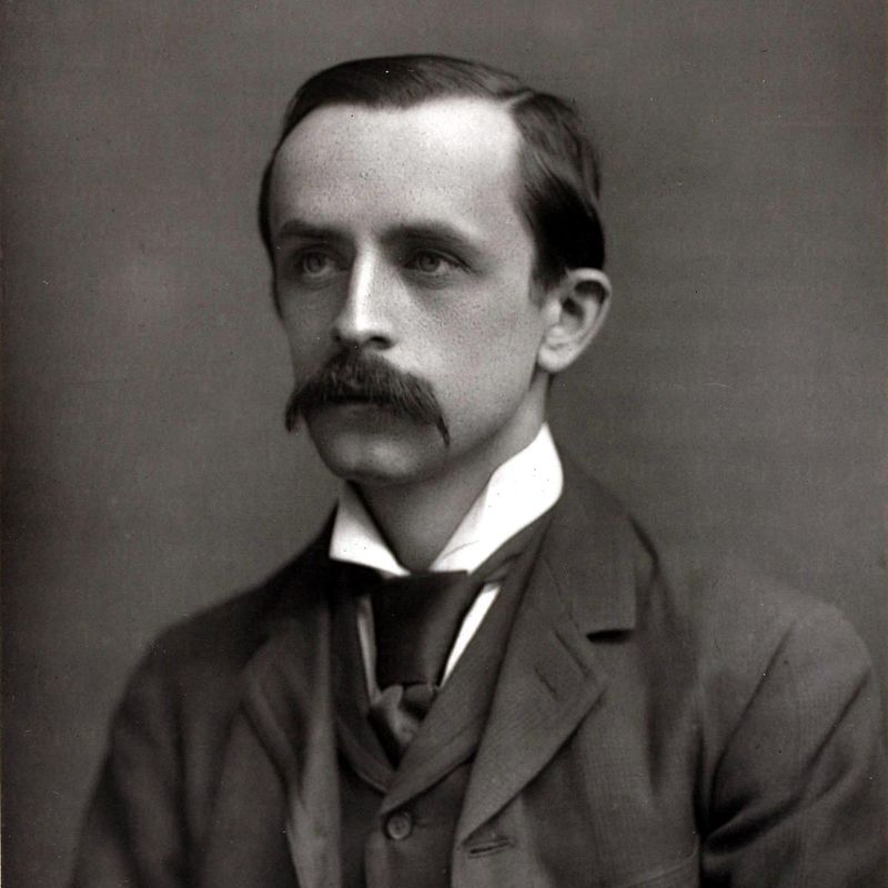 J.M. Barrie - The Man Who Never Grew Up