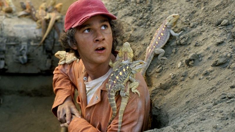 Holes (Disney+)