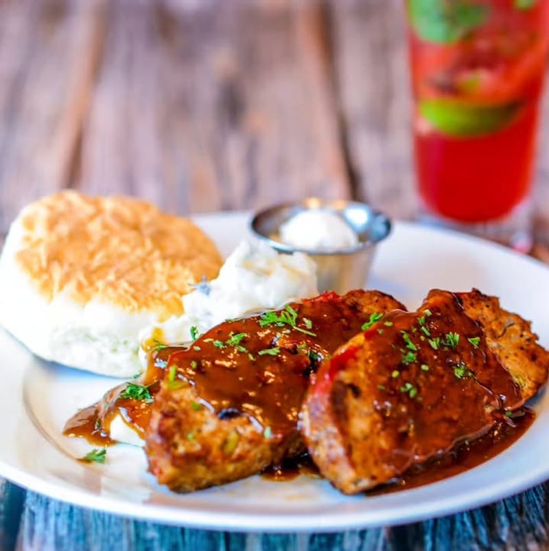 Claim Jumper Steakhouse and Bar