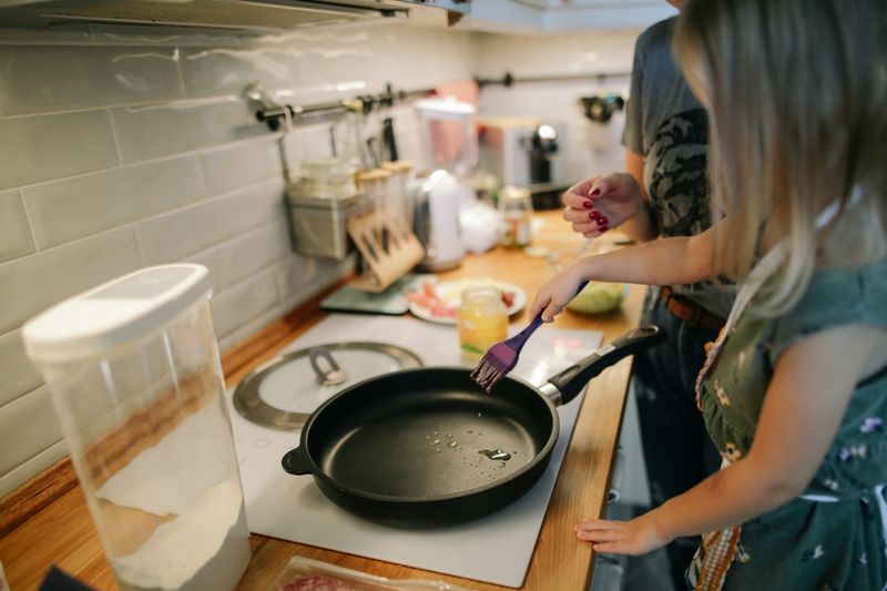 Teflon Cookware with PFOA