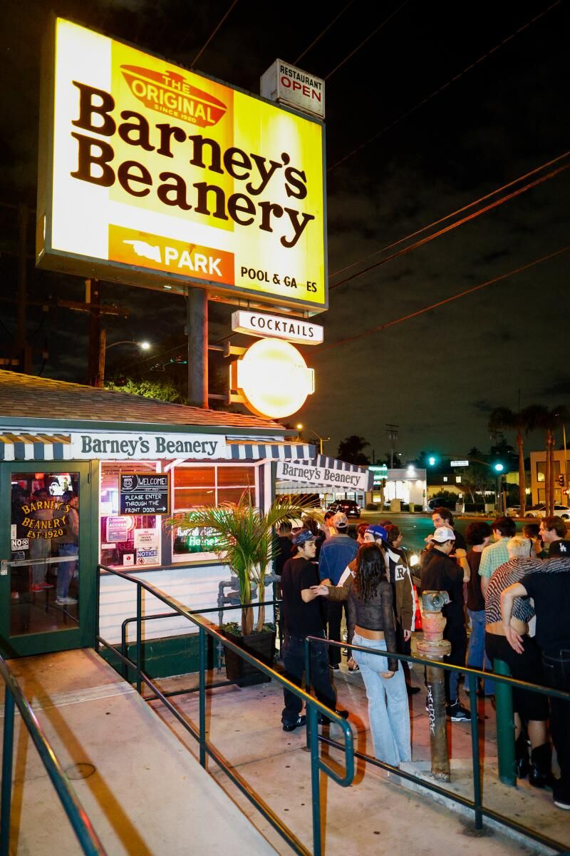 Barney's Beanery