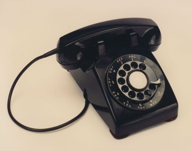 Long-Distance Phone Calls Were a Weekend Luxury