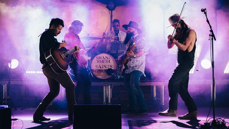 Shane Smith & the Saints