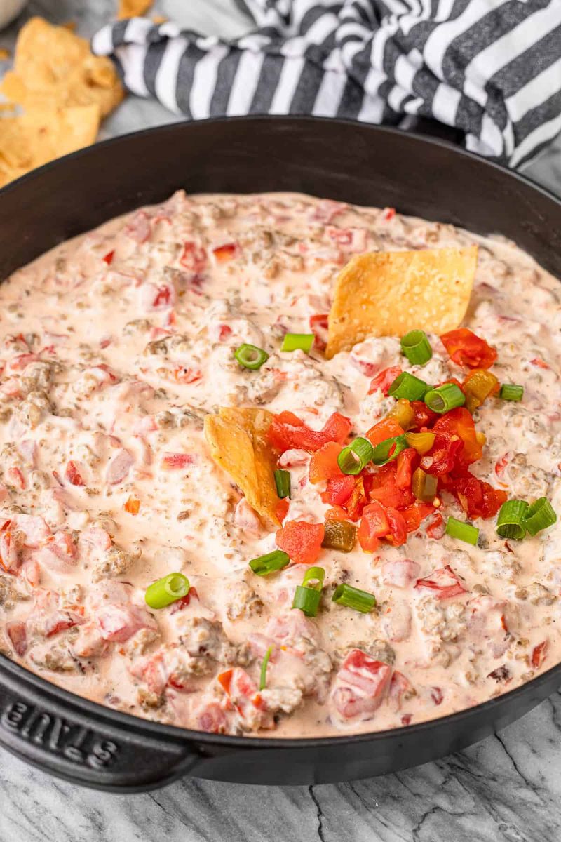 Sausage Cream Cheese Rotel Dip