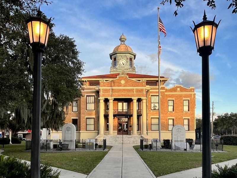 Old Citrus County Courthouse, Inverness, Florida — Follow That Dream