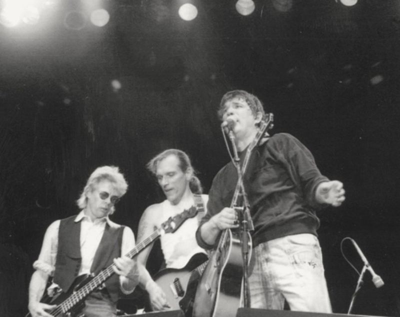 Five Multi-Instrumentalists, Endless Possibilities