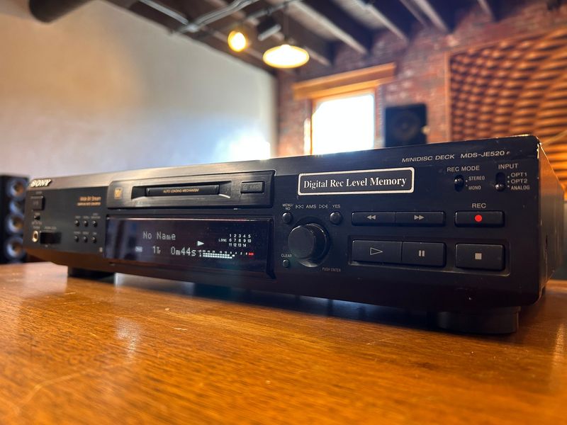 MiniDisc Deck