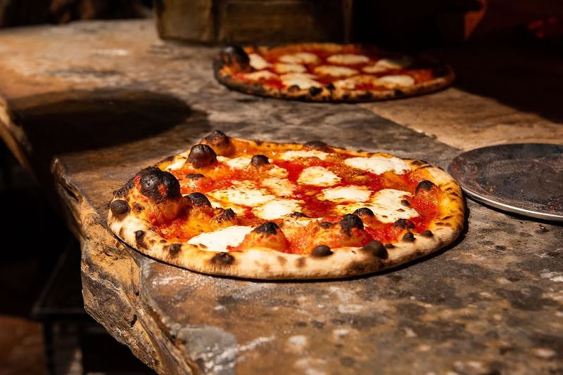 Ken's Artisan Pizza