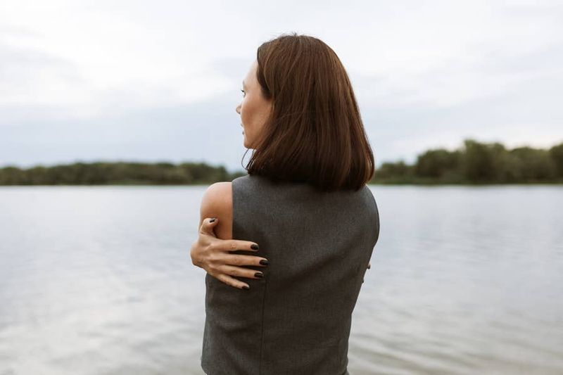 Settle for Companionship Just to Avoid Being Alone