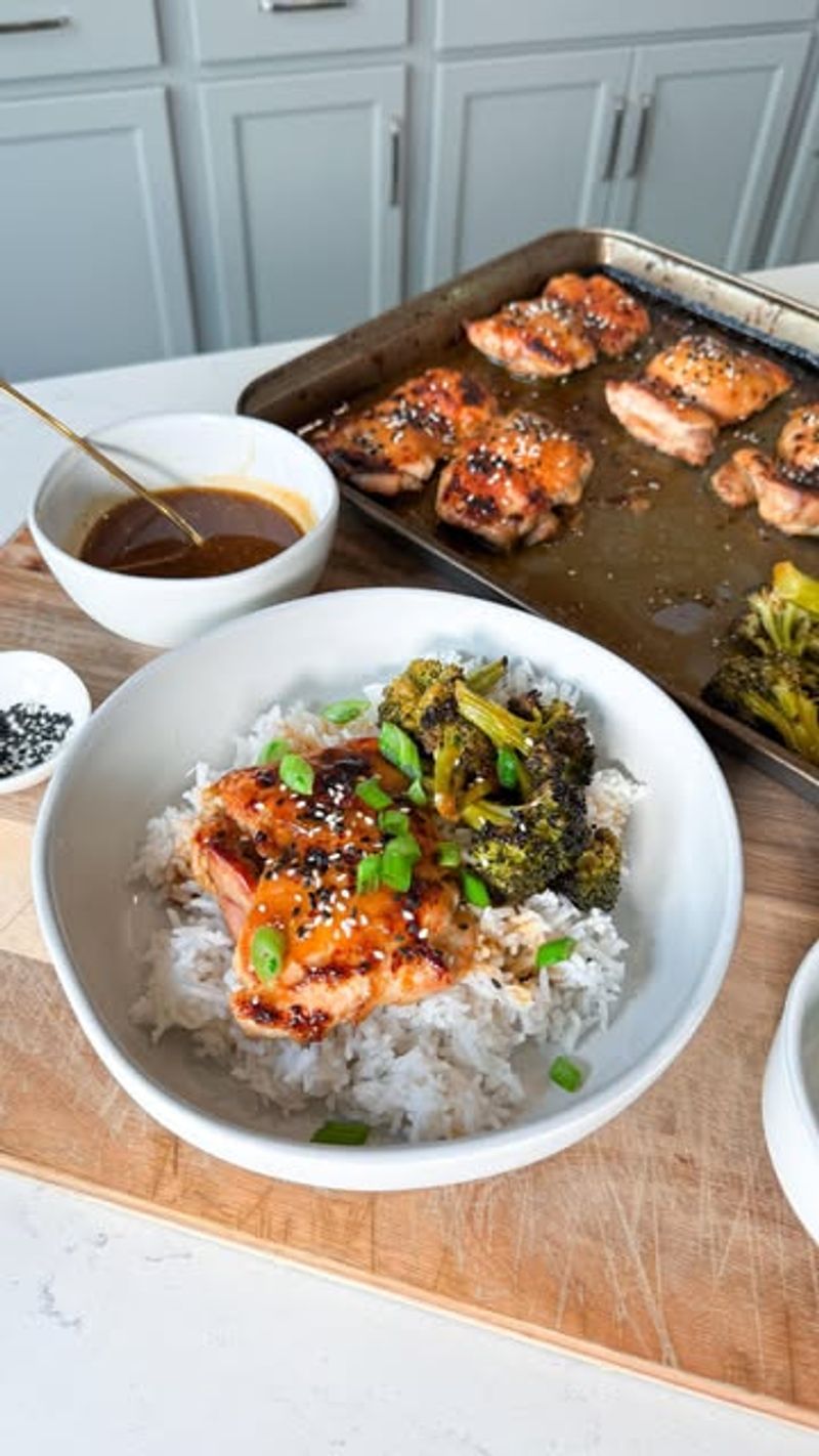 Teriyaki Chicken and Broccoli Tin