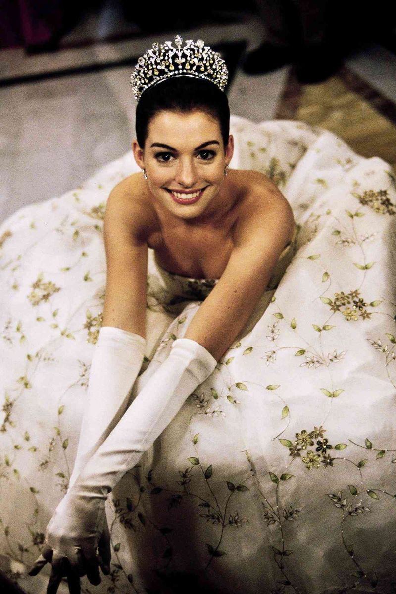 Anne Hathaway as Princess Mia in The Princess Diaries