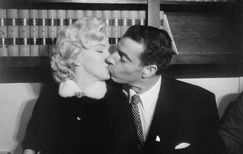 Marilyn Monroe and Joe DiMaggio's Understated 1954 Courthouse Wedding
