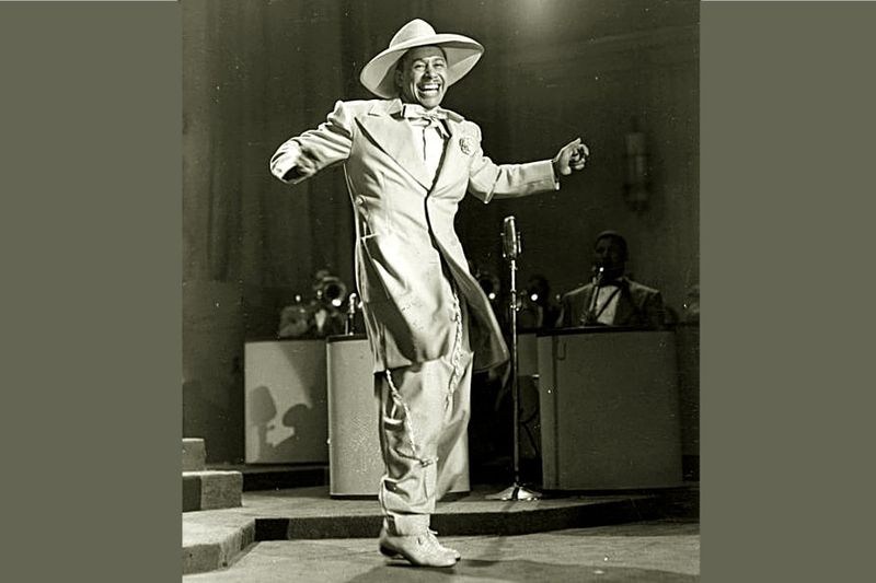 The Zoot Suit Era, 1940s