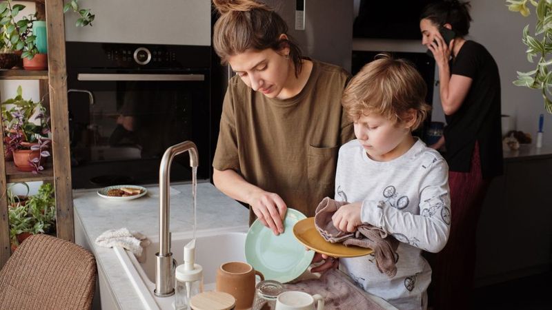 Unequal Household Labor and the Mental Load
