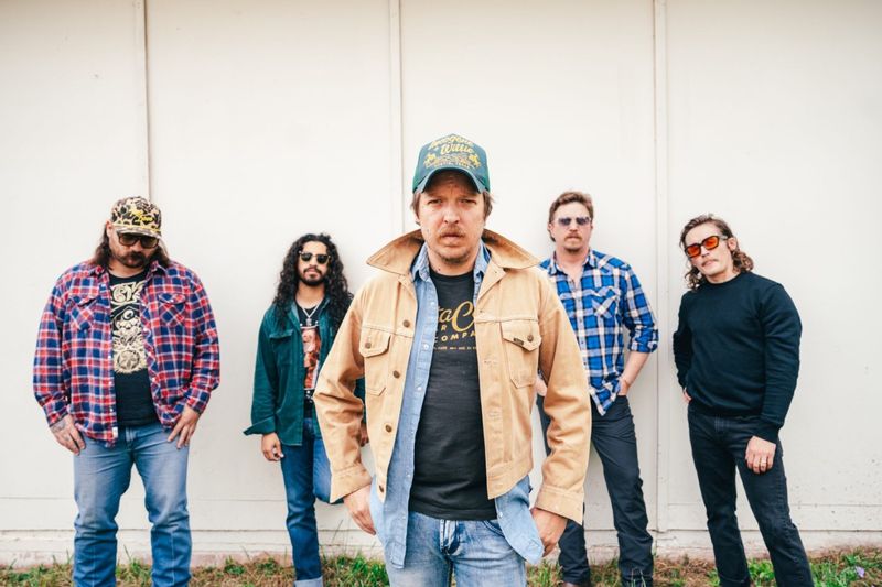 Silverada (formerly Mike and the Moonpies)