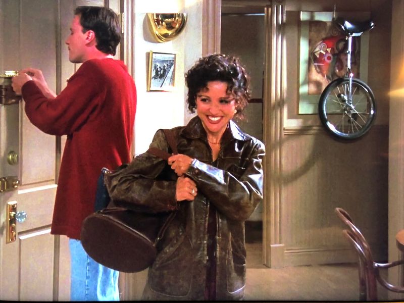 The Bizarro Jerry (Season 8, Episode 3)