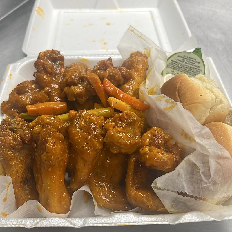 Crumpy's Hot Wings - Memphis, Tennessee