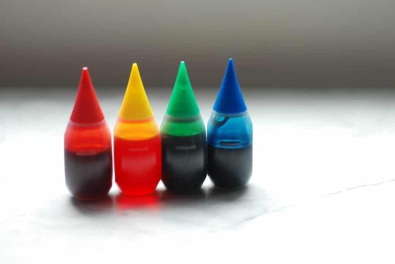 Synthetic Food Dyes (Orange No. 1, Red No. 2)