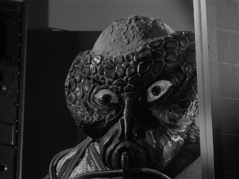 There Is Nothing Wrong With Your Television Set - The Outer Limits