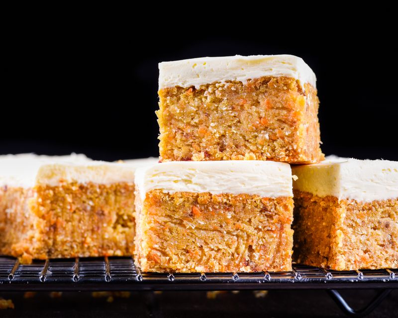 5-Ingredient Carrot Cake